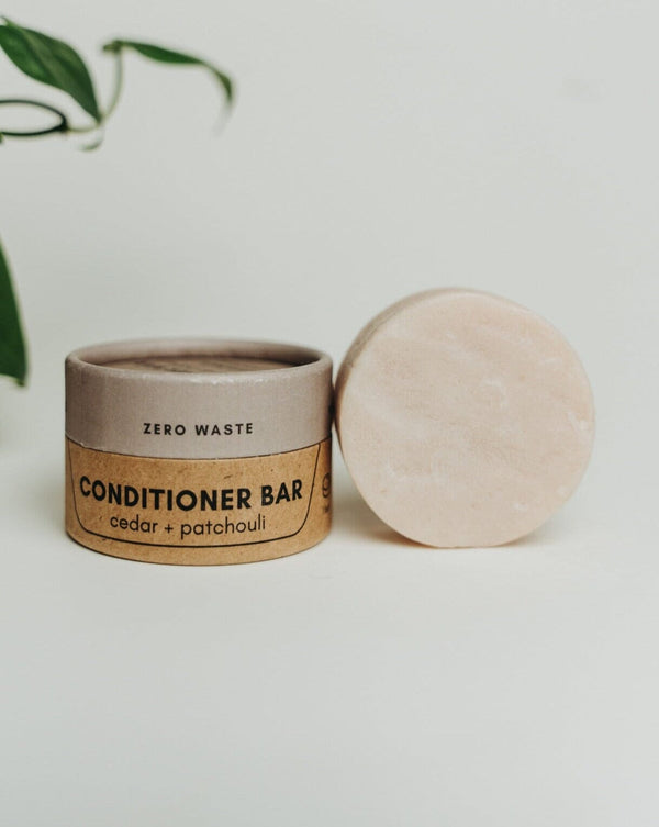 Cedar + Patchouli Conditioner Bar — Barre Après-Shampoing Cèdre + Patchouli