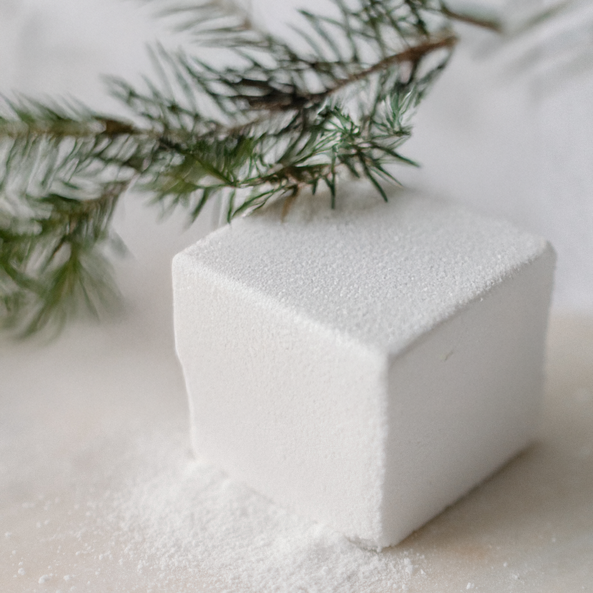 Spruce Flora  Bath Cube