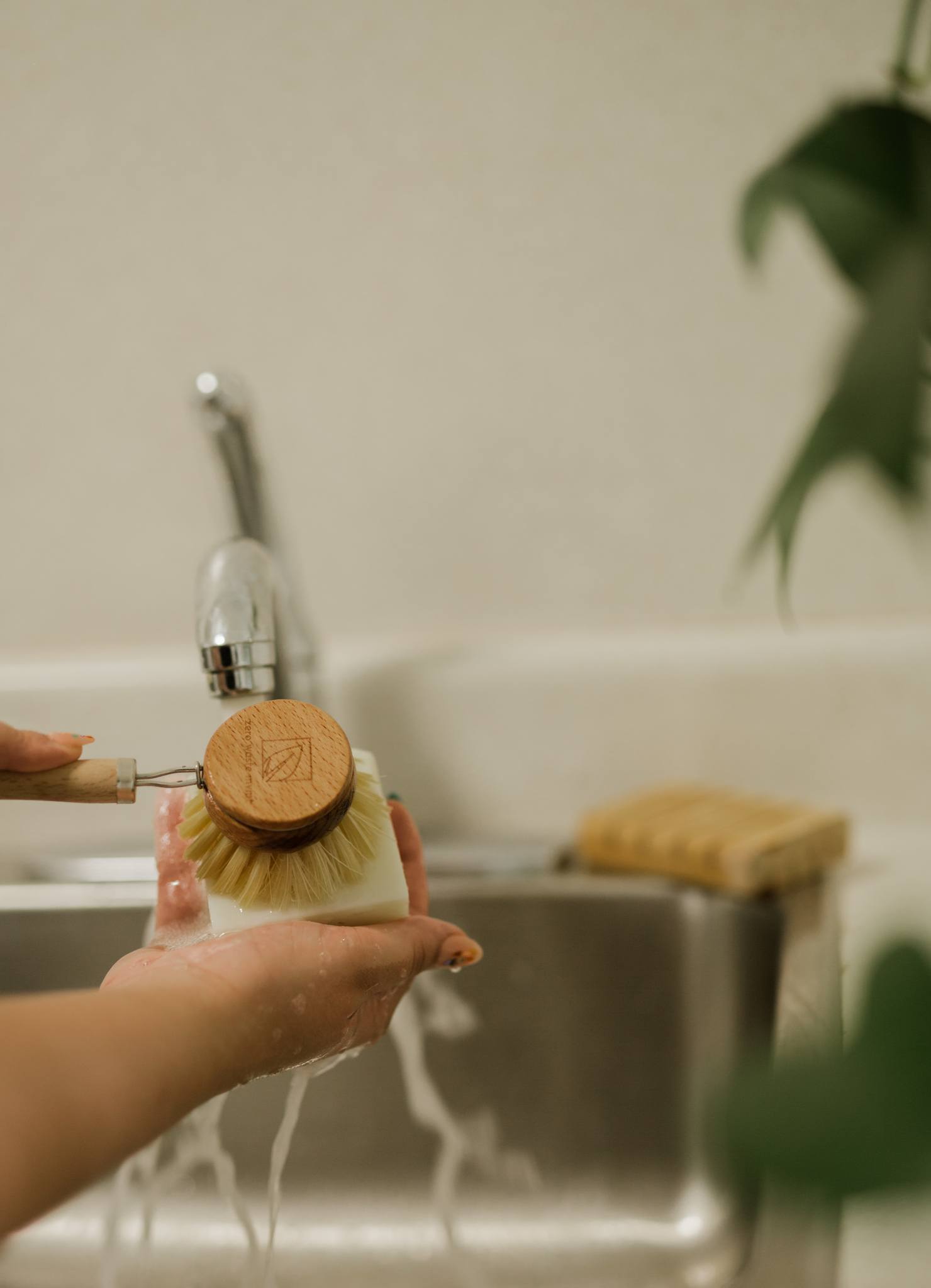 Cedar Soap Tray — Porte-Savon en Cèdre