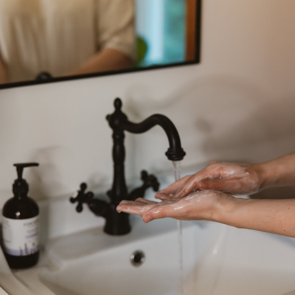 Canadian Touchy Feely Hand Soap - Savon pour les Mains Touchy Feely Fait au Canada