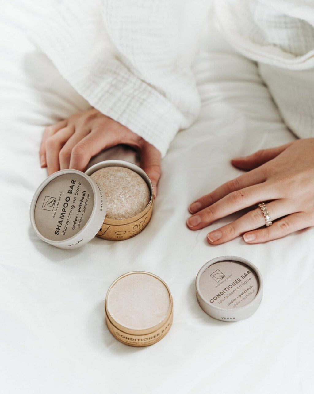 Cedar + Patchouli Conditioner Bar — Barre Après-Shampoing Cèdre + Patchouli