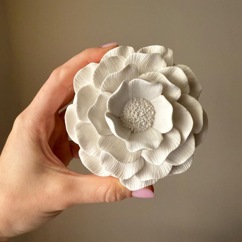 Camelia Flower Jar Soy Candle — Bougie de Soja Pot Camélia