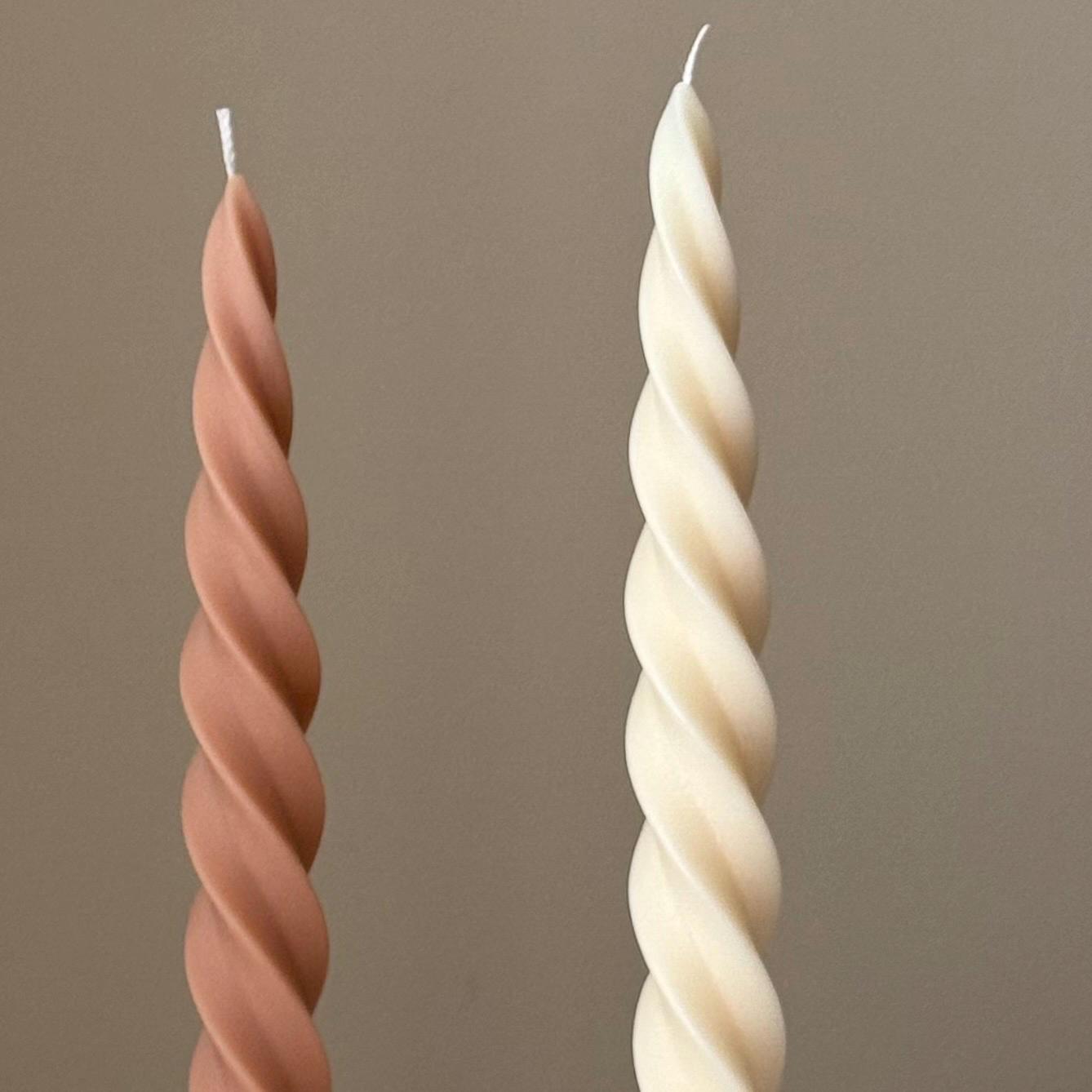 Spiral Soy Wax Taper Candle — Bougie Conique de Soja Spirale