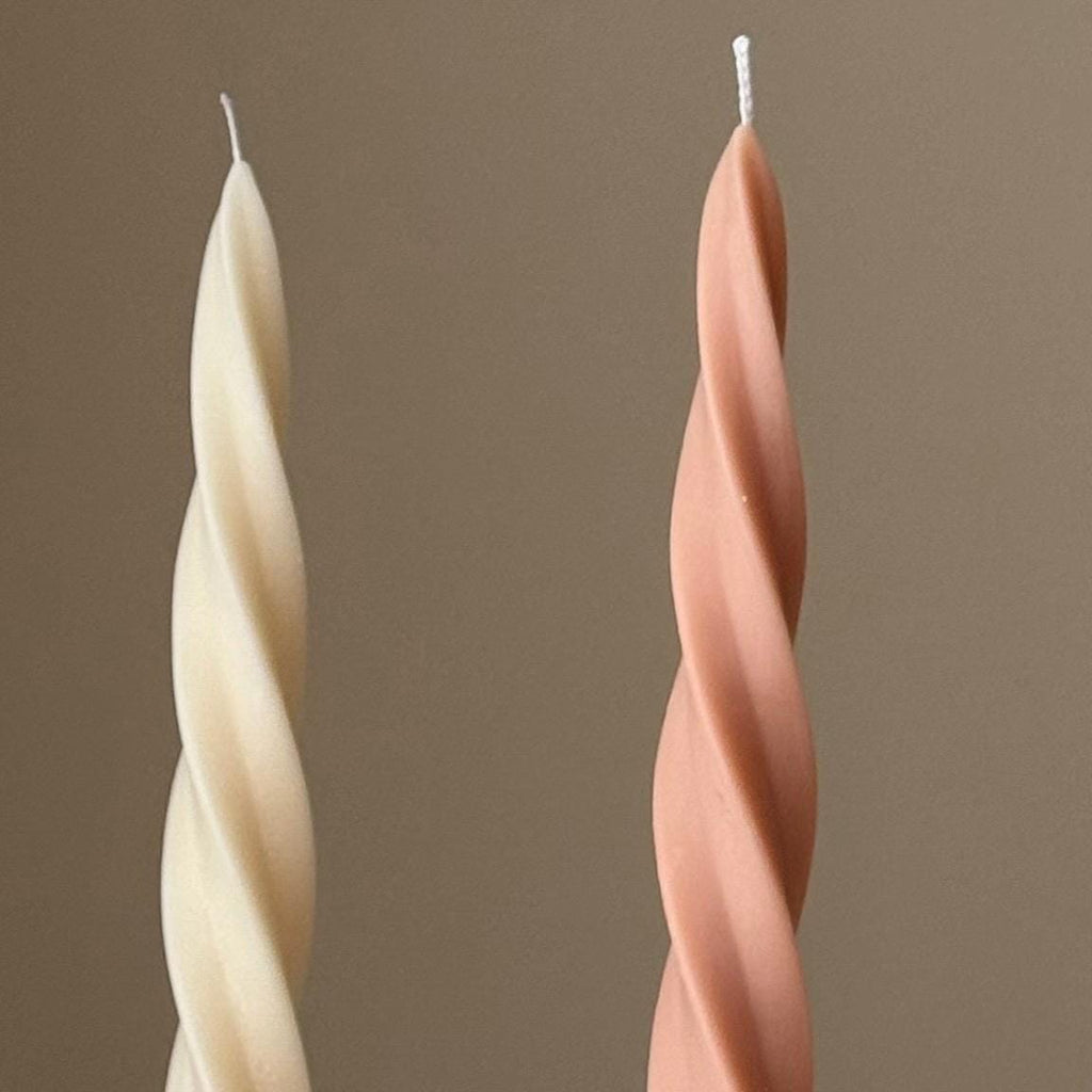 Spiral Soy Wax Taper Candle — Bougie Conique de Soja Spirale