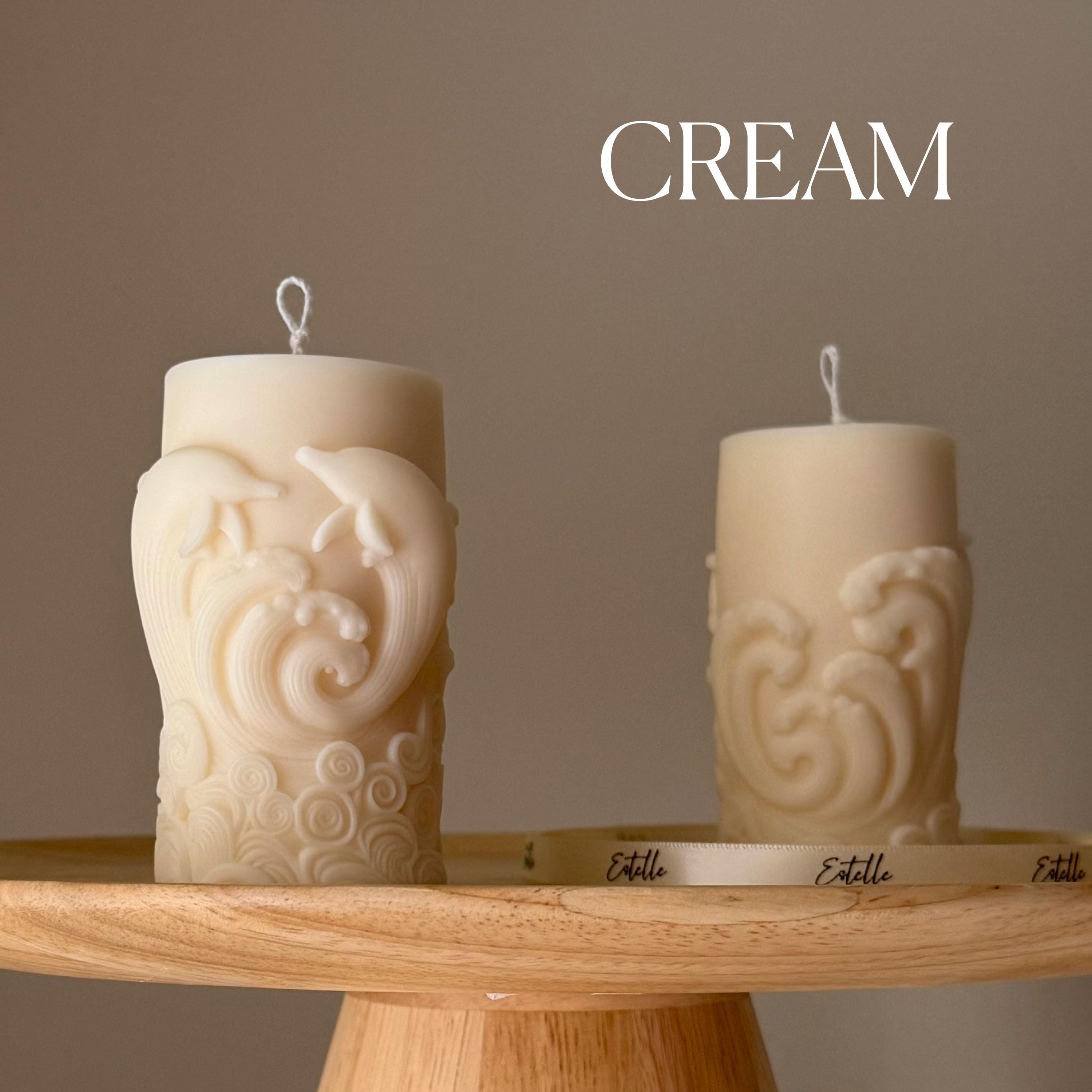 Dolphin Pillar Candle — Bougie Pilier Dauphin