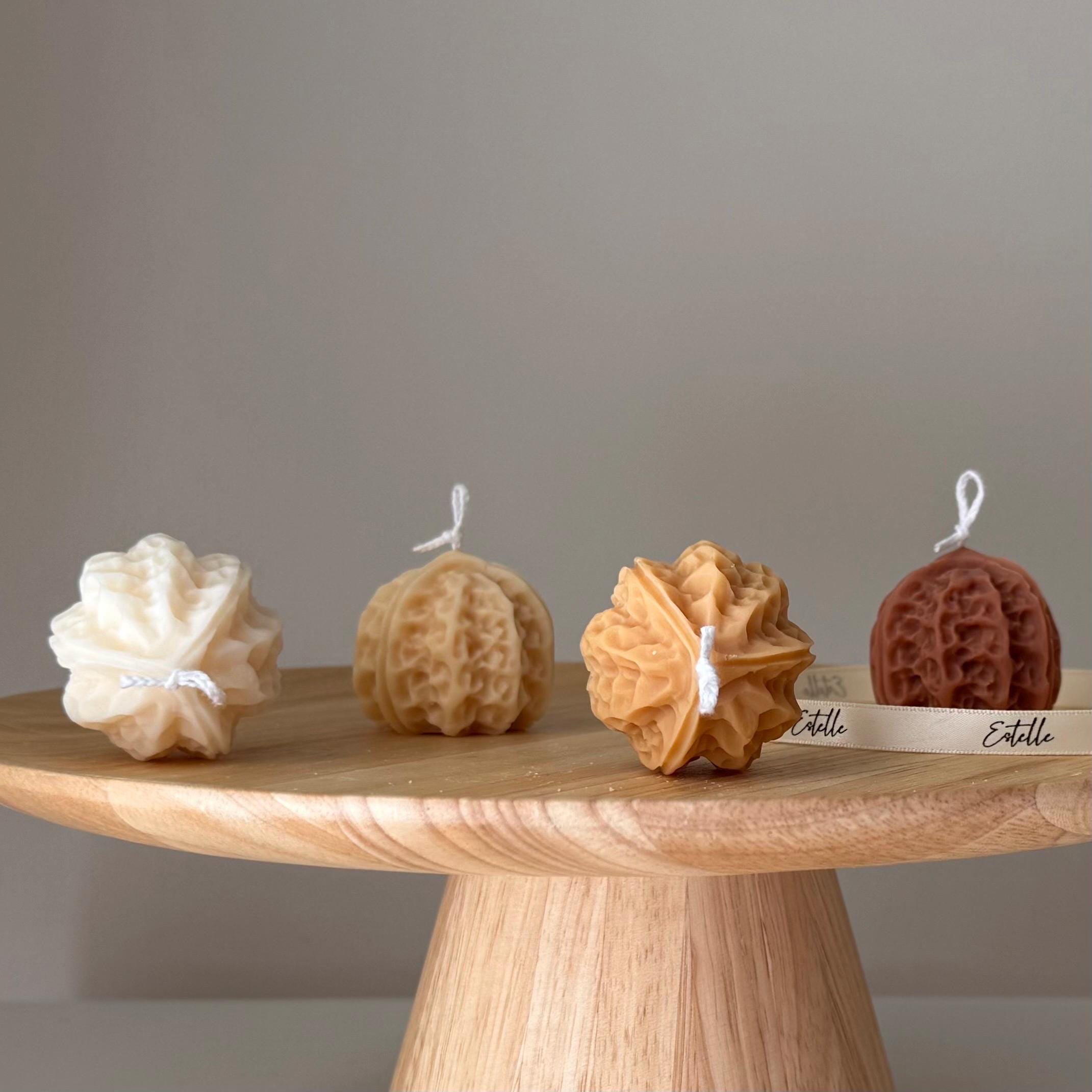 Walnut Shaped Soy Candle — Bougie de Soja Forme de Noix