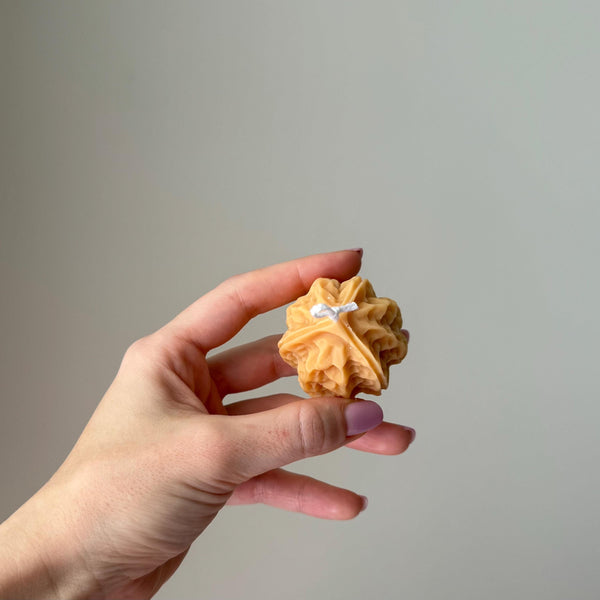 Walnut Shaped Soy Candle — Bougie de Soja Forme de Noix