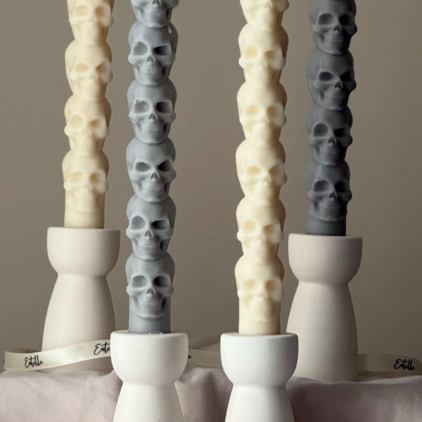 Skull Taper Soy Wax Candle — Bougie Conique Crâne en Soja