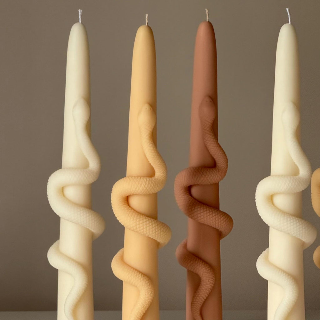 Snake Taper Soy Wax Candle — Bougie Conique de Soja Serpent