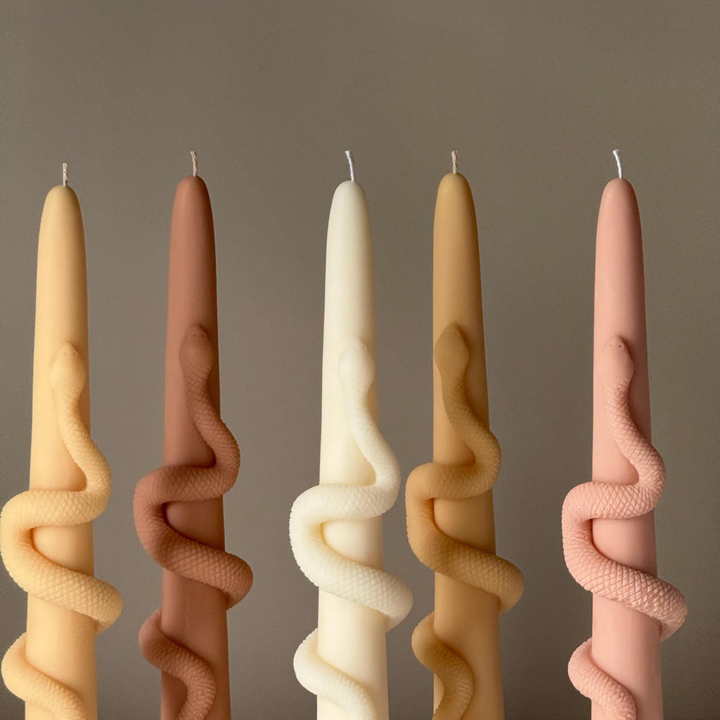 Snake Taper Soy Wax Candle — Bougie Conique de Soja Serpent