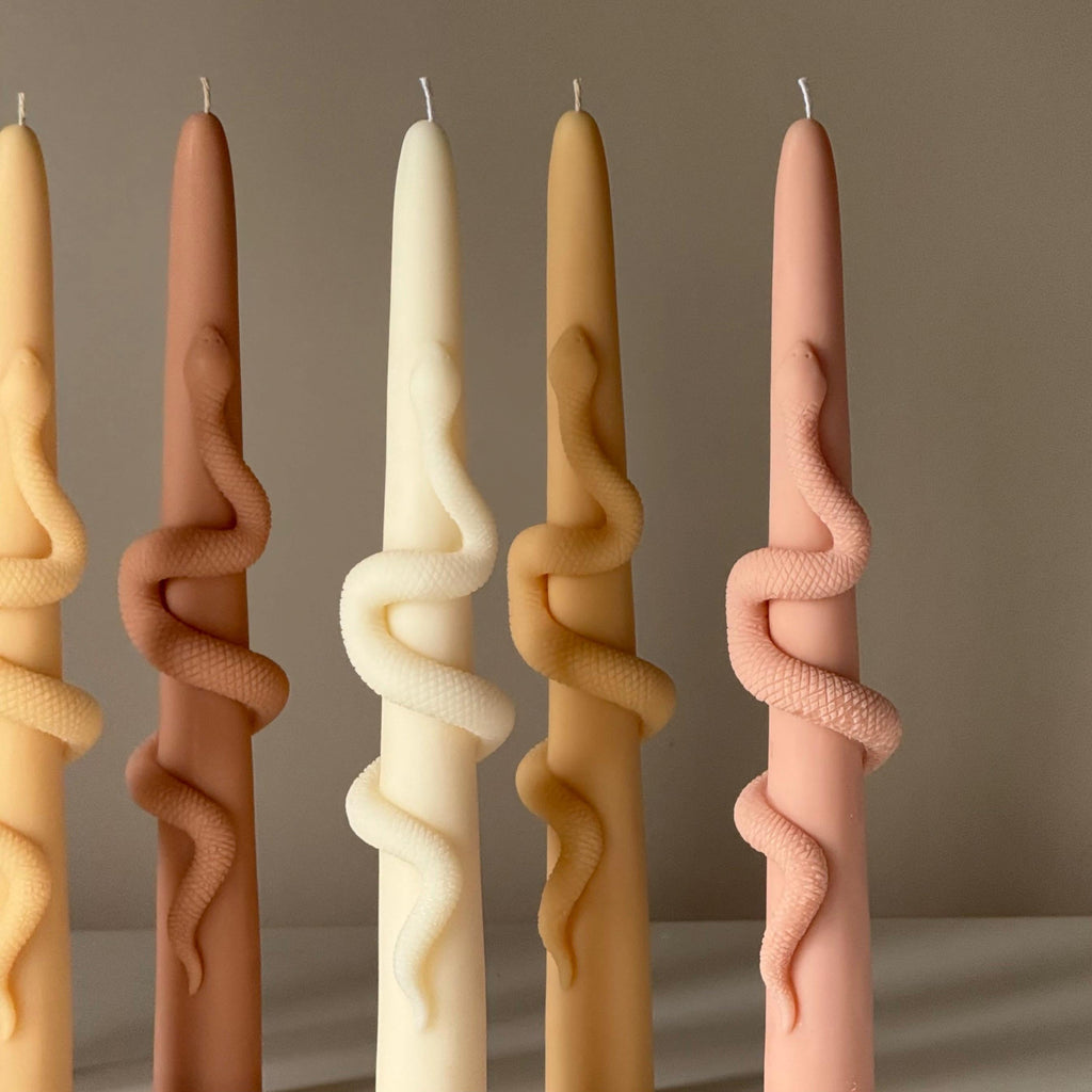 Snake Taper Soy Wax Candle — Bougie Conique de Soja Serpent