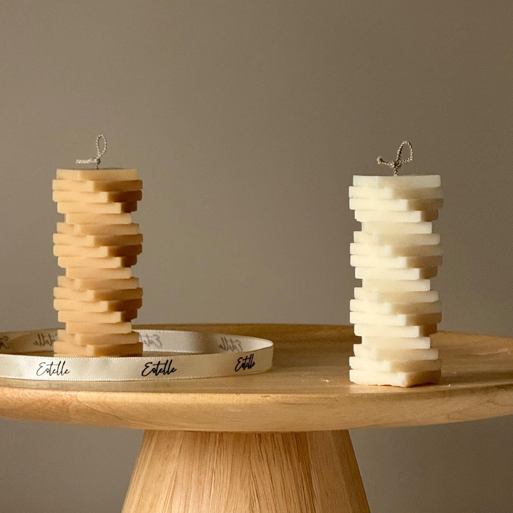 Twist Column Soy Pillar Candle — Bougie Pilier en Soja Torsadée