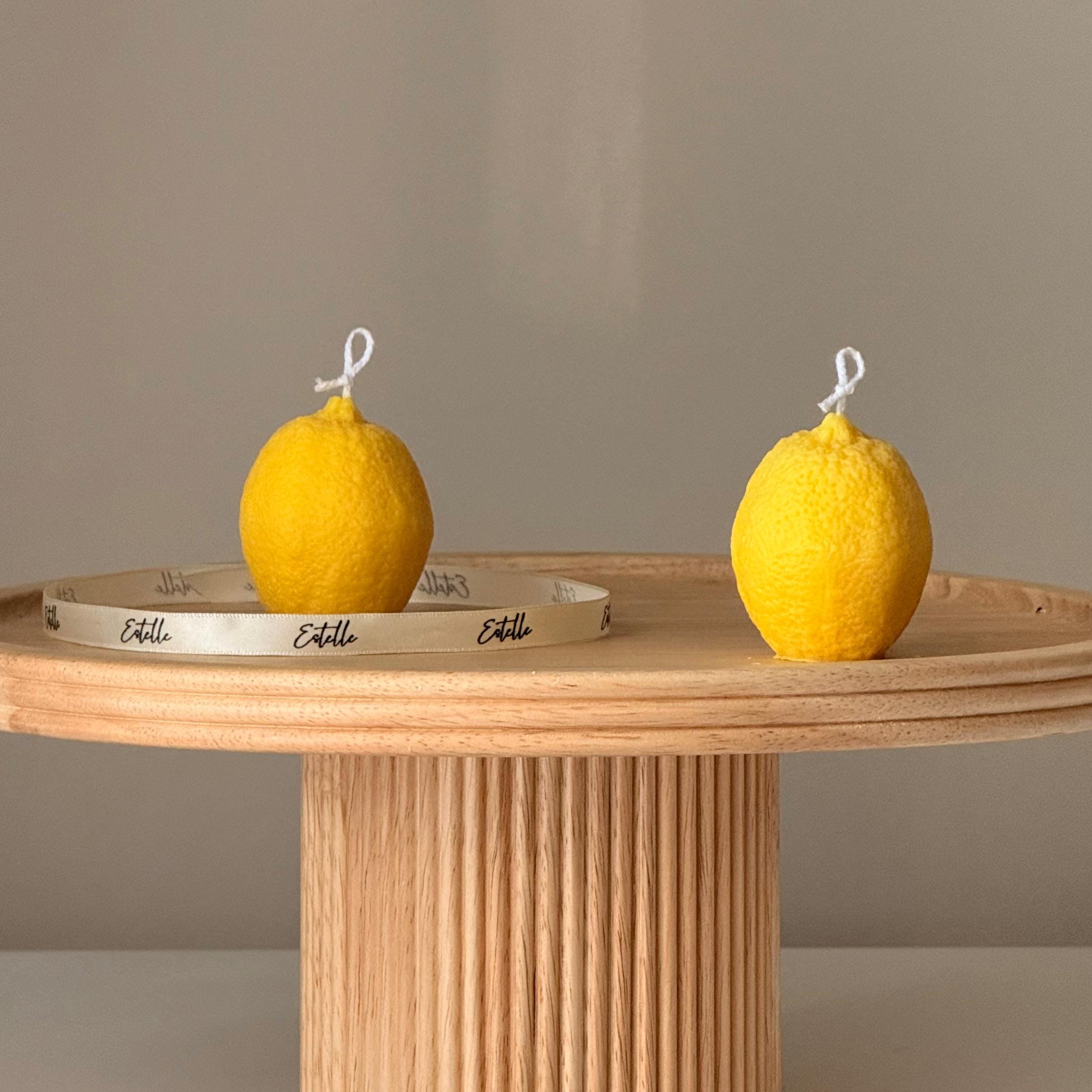 Lemon Shaped Soy Wax Candle — Bougie de Soja en Forme de Citron